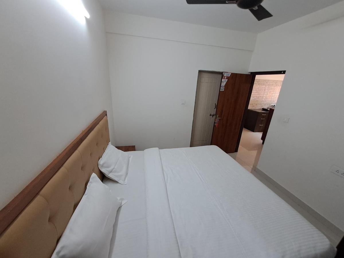 אודופי Kshetra Service Apartment מראה חיצוני תמונה